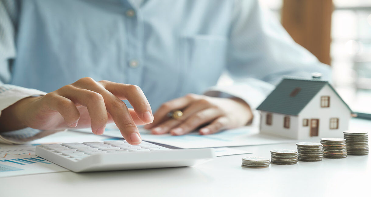 Impuestos que se pagan al vender una casa