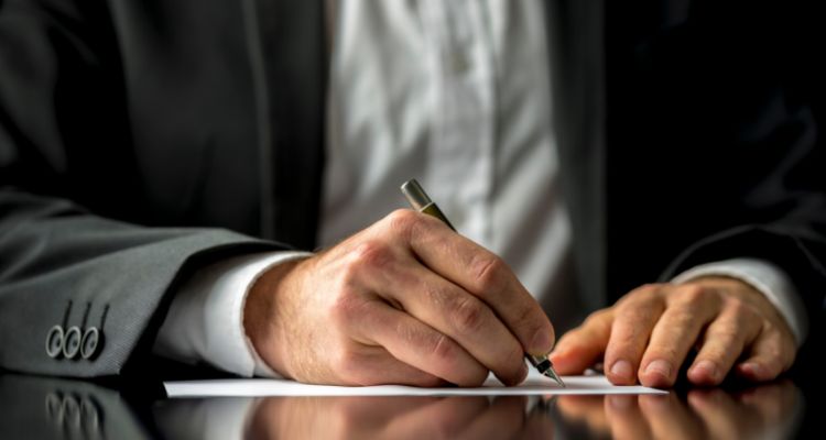 Cómo Vender un Piso Heredado | GUÍA 2026